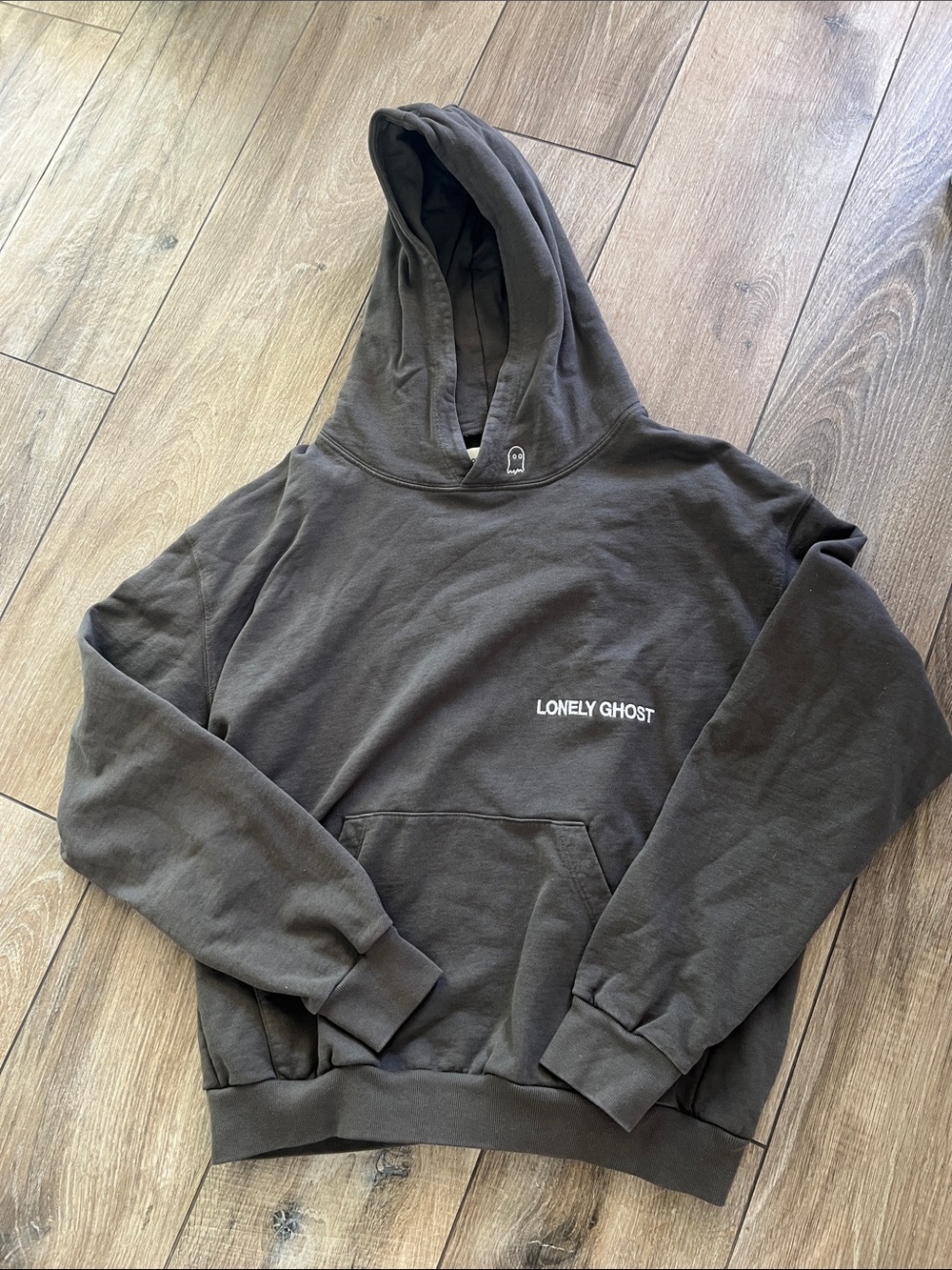 LONELY GHOST Gray oversized Pullover Hoodie with Chest Logo, size Medium
